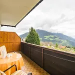 Cozy In Am Near Gerlitzen Area 아파트